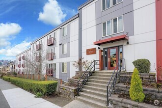 Building Photo - Modern and Urban Condo for Rent in Fremont!