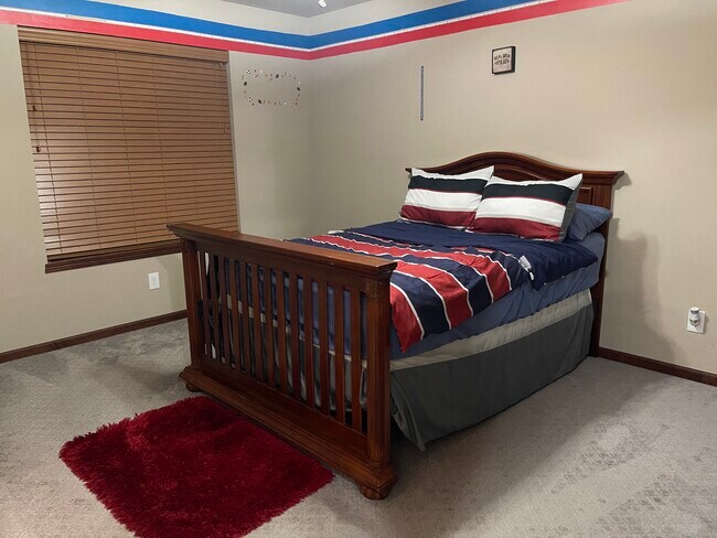 Building Photo - 113 Alton Dr