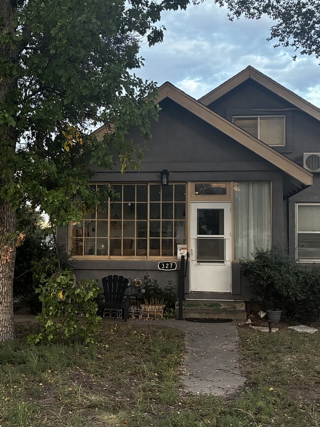 Building Photo - 327 Bonfoy Ave