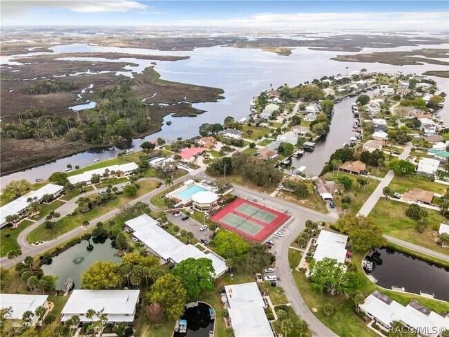 Building Photo - 11499 W Bayshore Dr