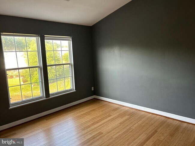 Building Photo - 12717 Perchance Terrace