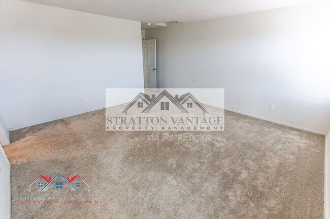 Building Photo - 43620 W Mescal Dr