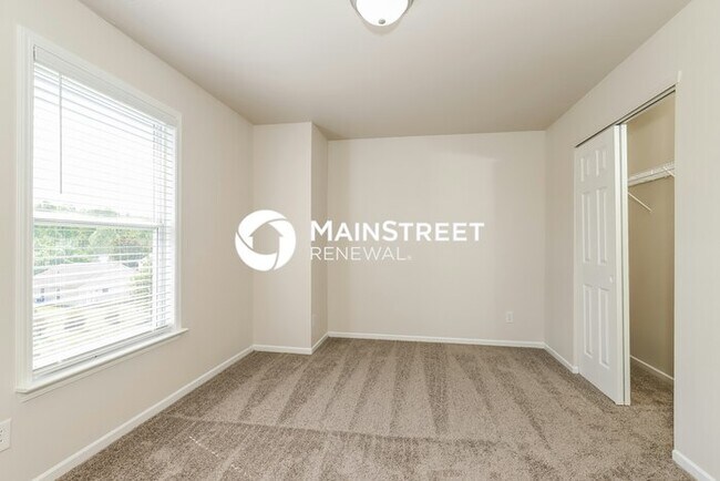 Building Photo - 3 Bedroom Pet-Friendly Home in WINSTON SAL...