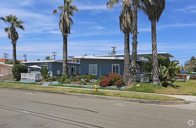 Primary Photo - 1032 Tait St