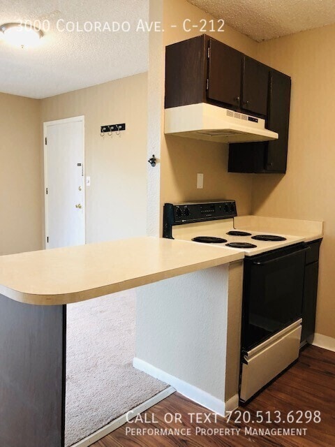 Building Photo - 3000 Colorado Ave