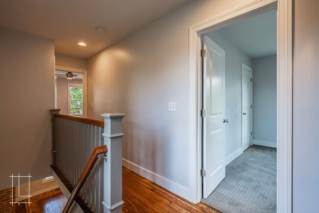 Building Photo - Available Now: One Month Free Rent!