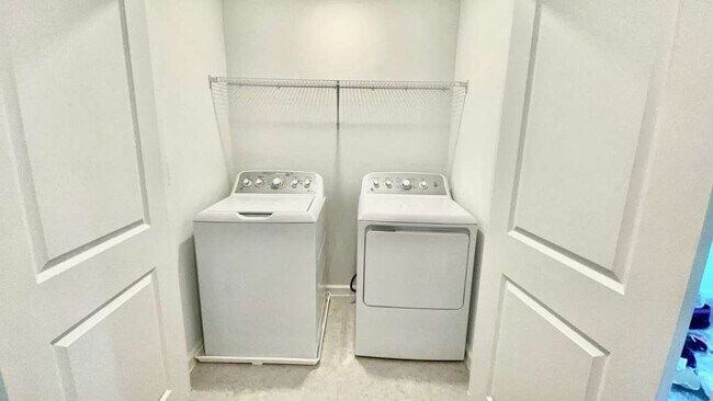 Building Photo - 3057 Temples Xing Blvd