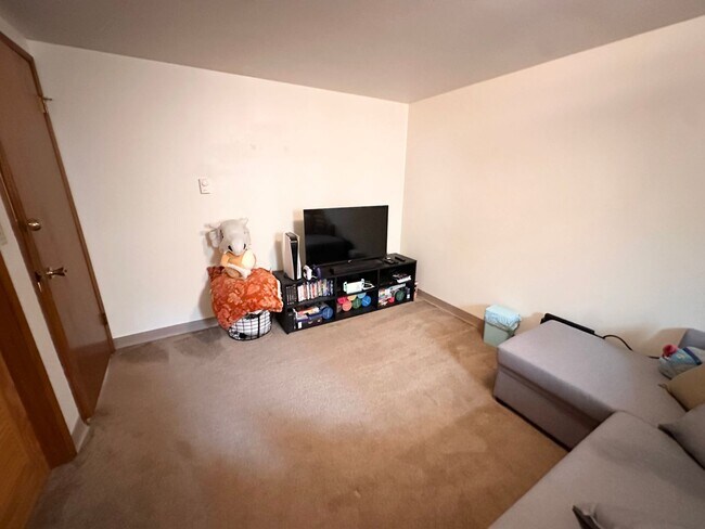 Building Photo - Park Duplex - Ballard