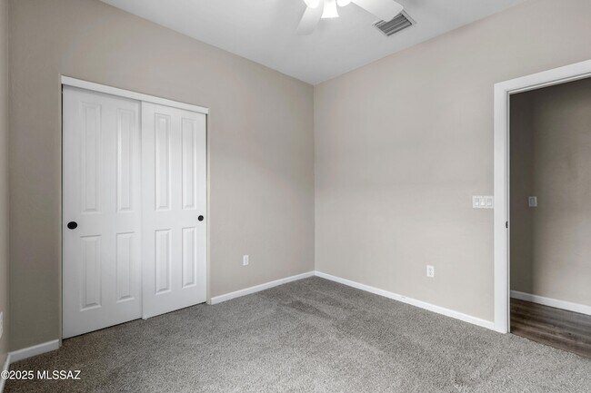 Building Photo - 12708 N Rodeo Land