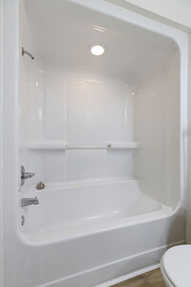 Building Photo - 2642 Hibbitts Rd