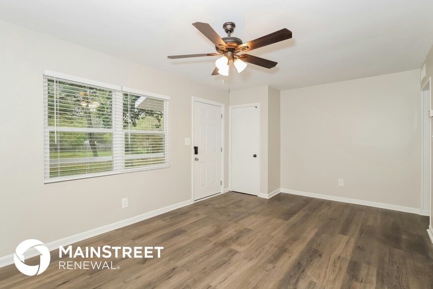 Building Photo - 66 Seminole Rd NE