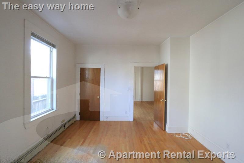 Building Photo - 60.5 Sacramento St Unit #1