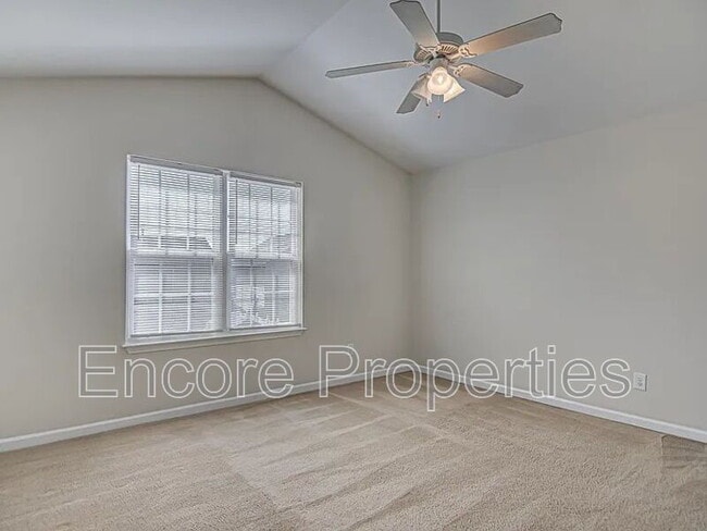 Building Photo - 4293 Youngstown Dr