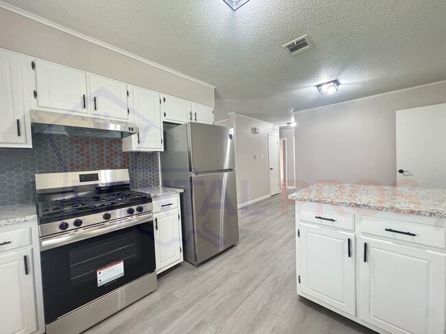 Building Photo - Updated 3 Bed 1 Bath Home in Grambling!