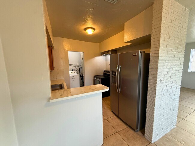Building Photo - 9745 NW 20th Ave