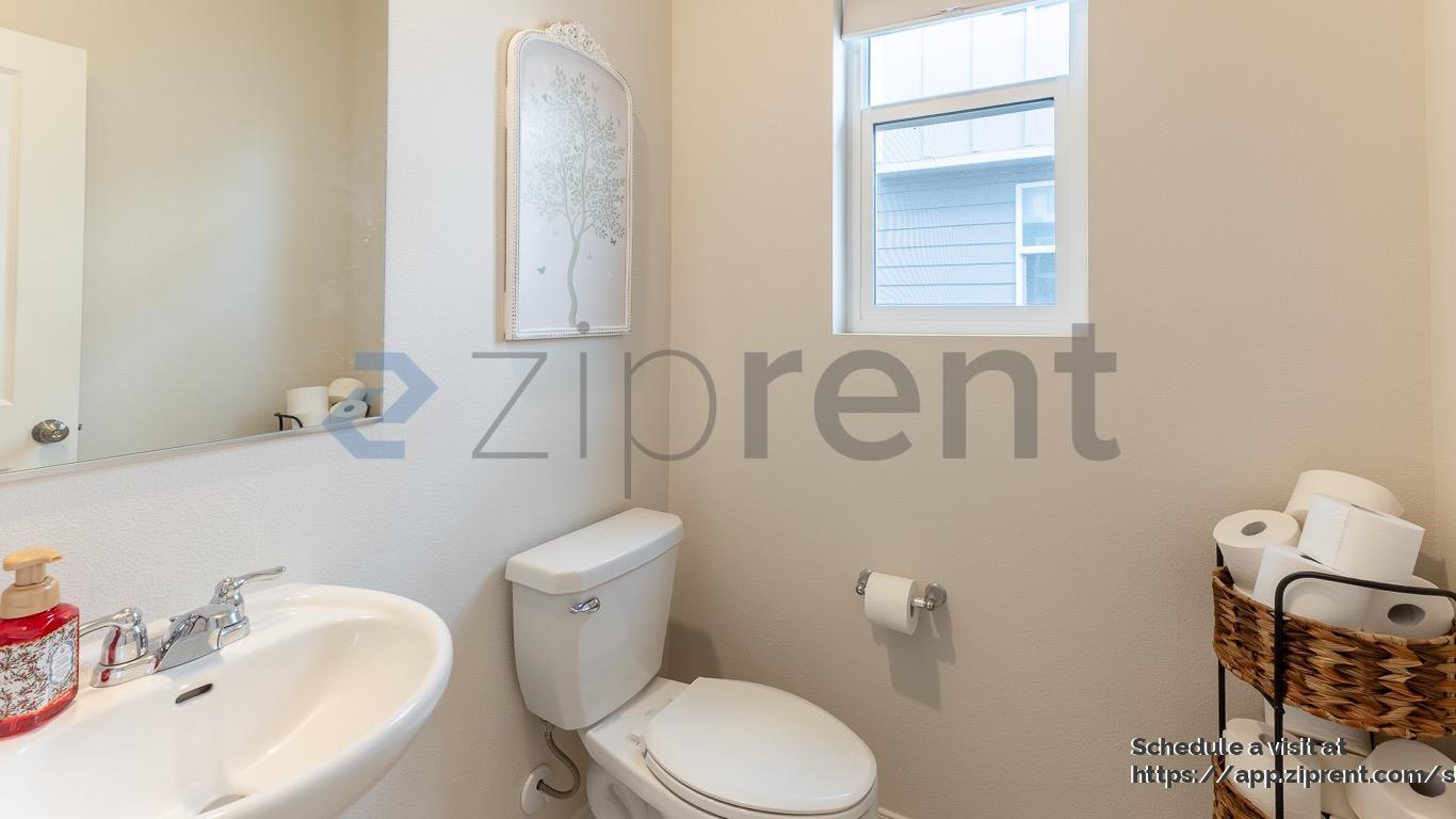 Building Photo - 24460 E Harrier Ln