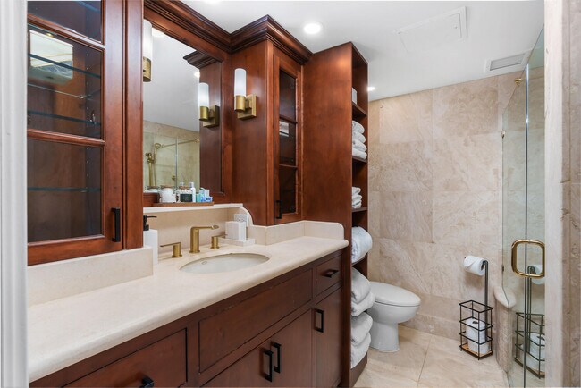 Building Photo - 1111 S Ocean Blvd