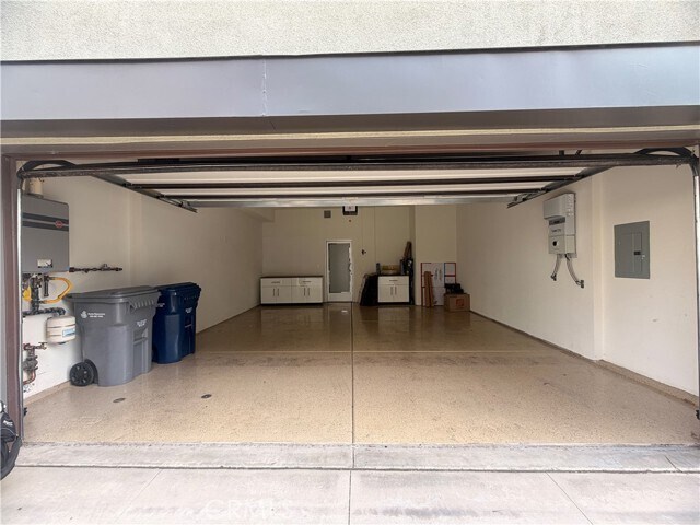 Building Photo - 1508 W Artesia Square