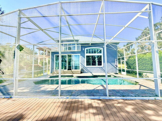 Building Photo - 5243 W Lake Butler Rd