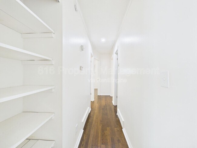 Building Photo - 4206 Vineyard Rd