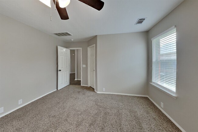 Building Photo - 6715 Atasca S Ct