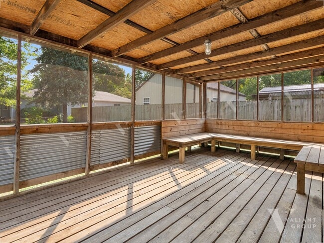 Building Photo - Charming Three-Bedroom, Two-Bathroom Ranch...