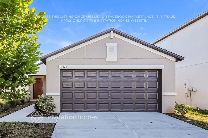 Primary Photo - 15604 Greenleaf Bay St
