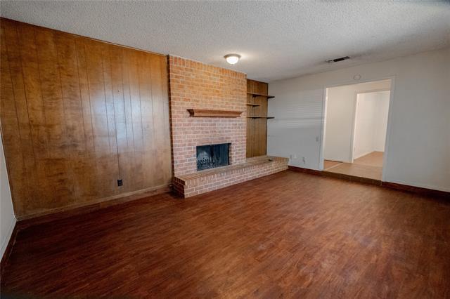 Building Photo - 503 N Walnut Creek Dr