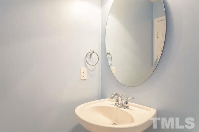 Building Photo - 1121 Consortium Dr.