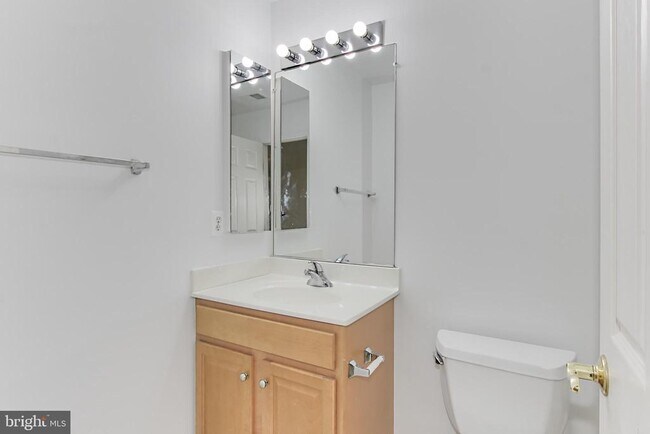 Building Photo - 146 Herndon Mill Cir