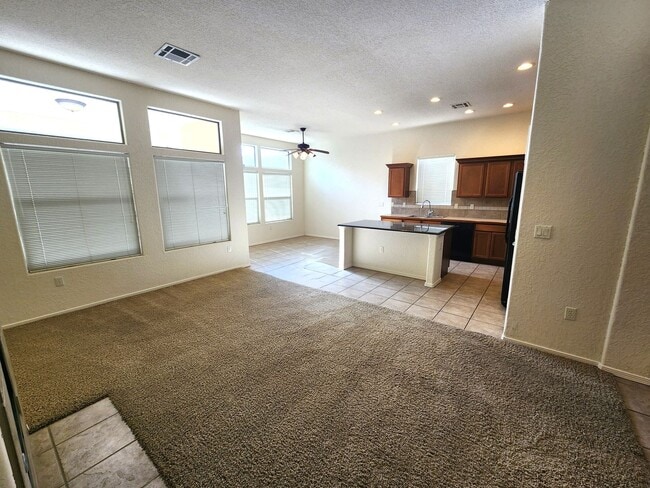 Building Photo - Del Prado Village!!