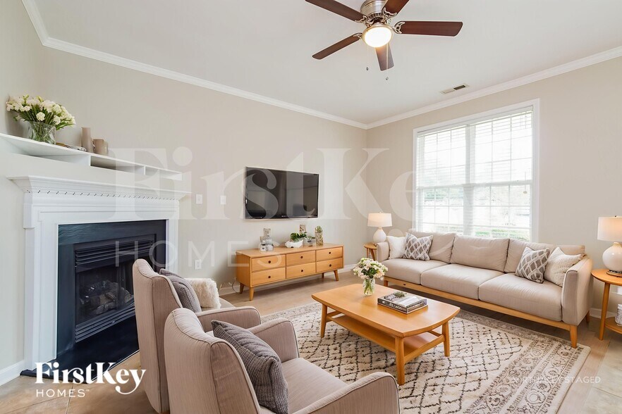 Building Photo - 201 Marino Pl