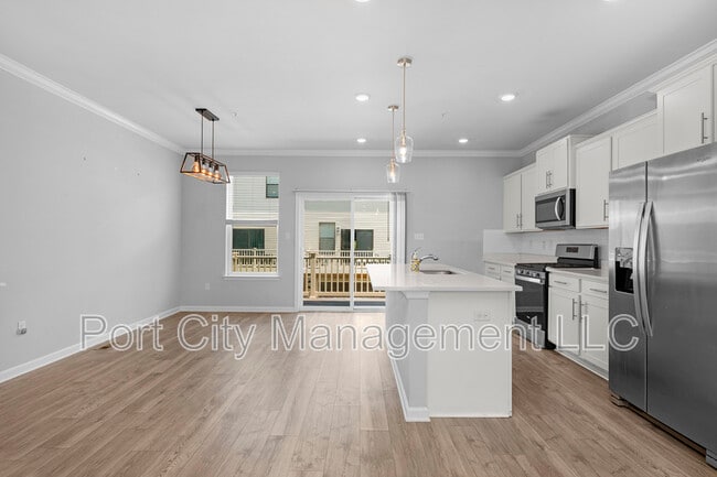 Building Photo - 4322 Roland Heights Ave