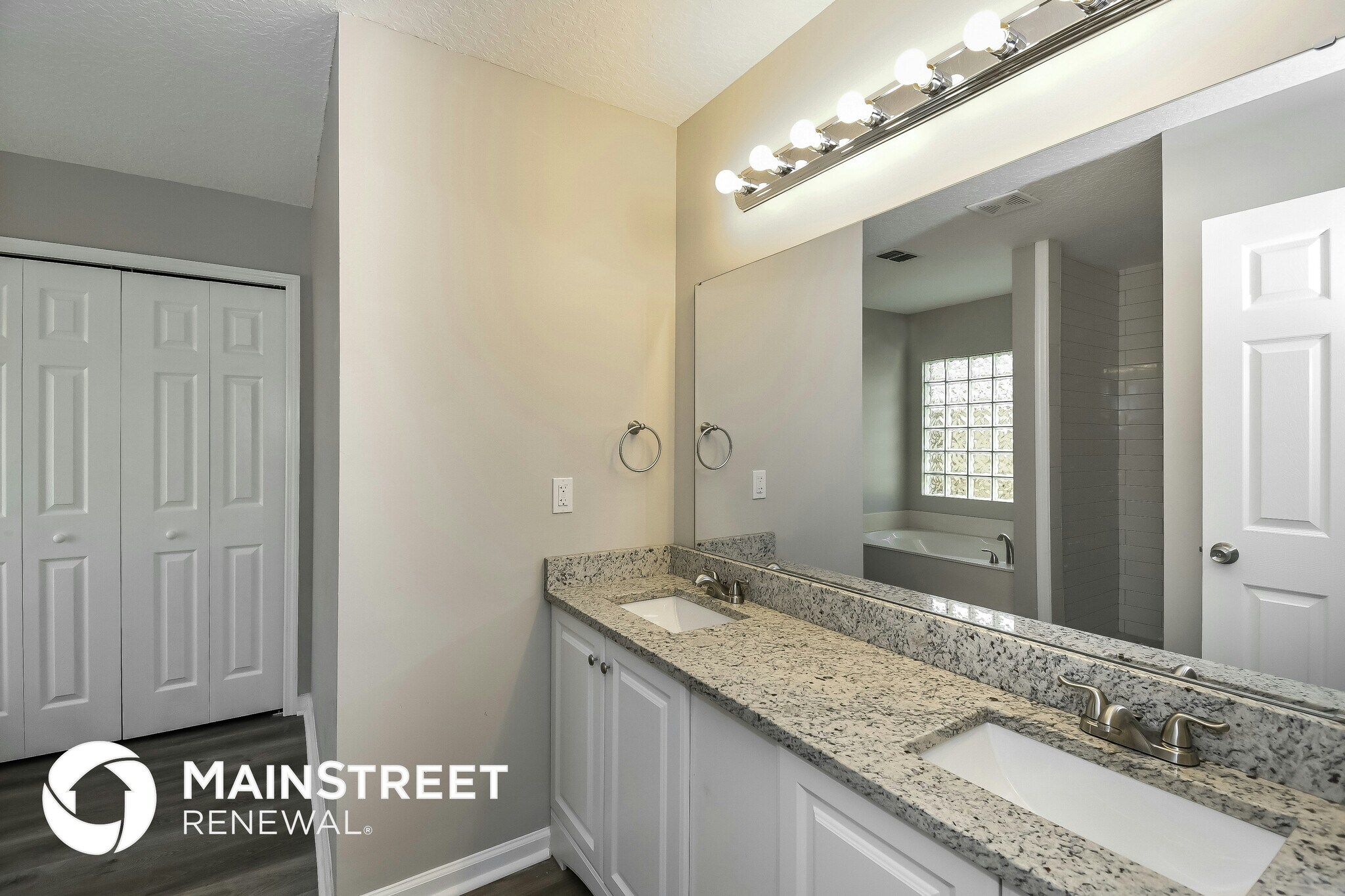 Building Photo - 9441 Harrier Ct