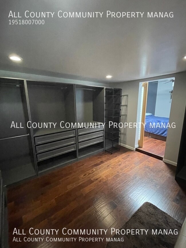 Building Photo - 16334 Lawnwood St
