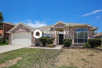 Building Photo - 4 Bedroom Pet-Friendly Home in Arlington, ...