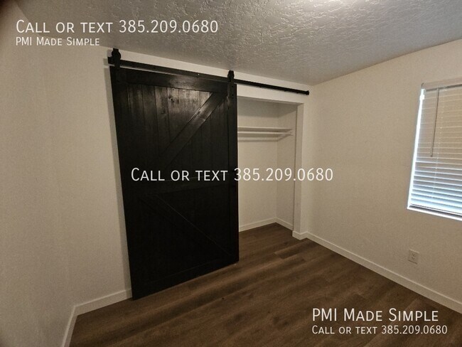 Building Photo - 1717 S Longview Rd