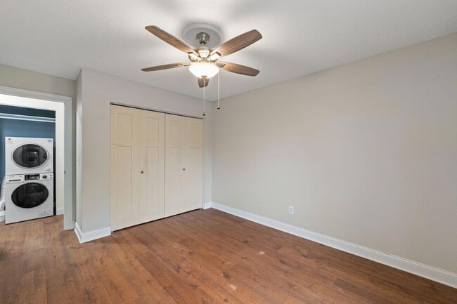 Building Photo - 3540 Hennepin Ave