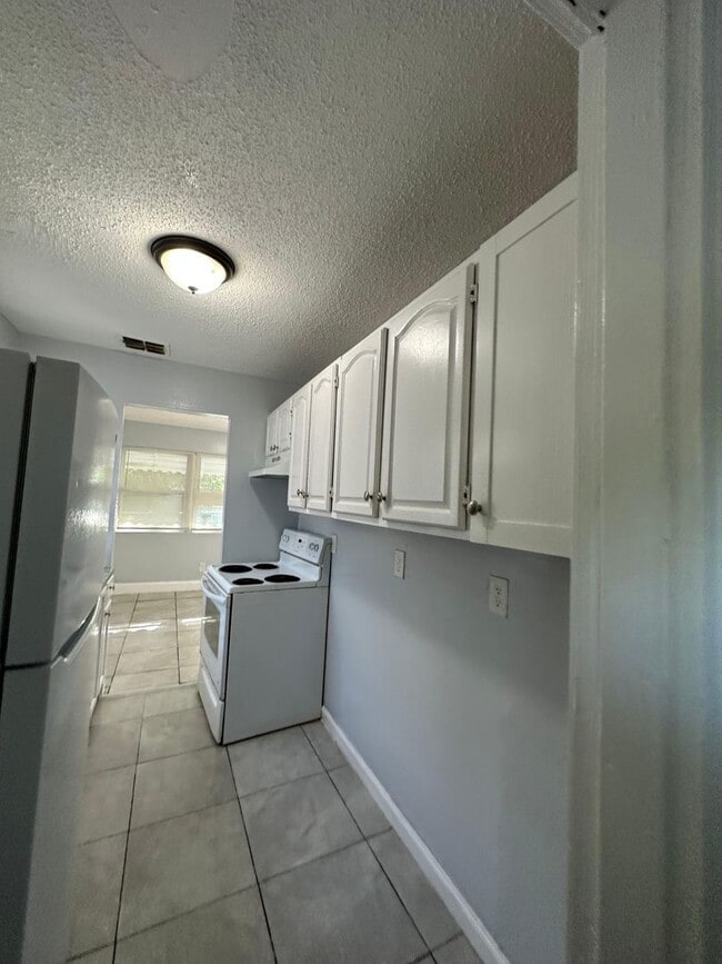 Primary Photo - Fully Renovated 3/1 Single Family Ready fo...
