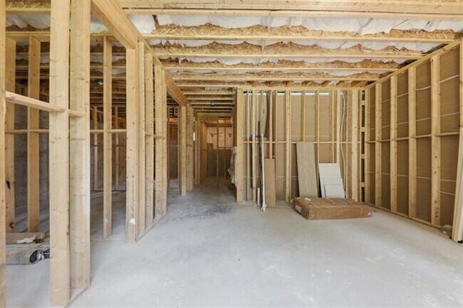 Building Photo - 4107 Danforth Rd SW