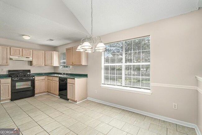 Building Photo - 3712 Salem Chapel Dr