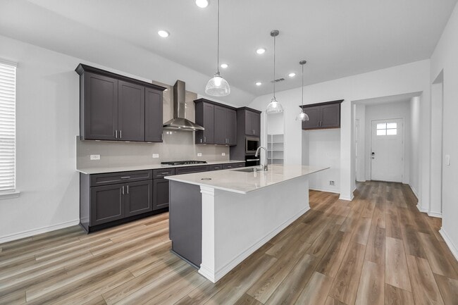 Building Photo - 551 Ruby Bnd Ln