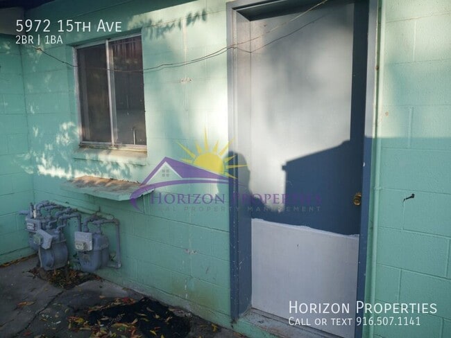 Building Photo - 5972 15th Ave