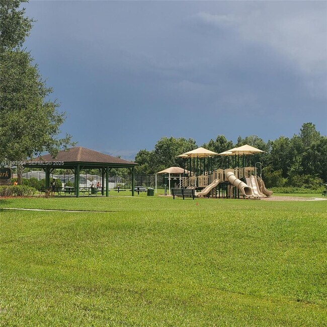 Building Photo - 2505 Hybrid Ct