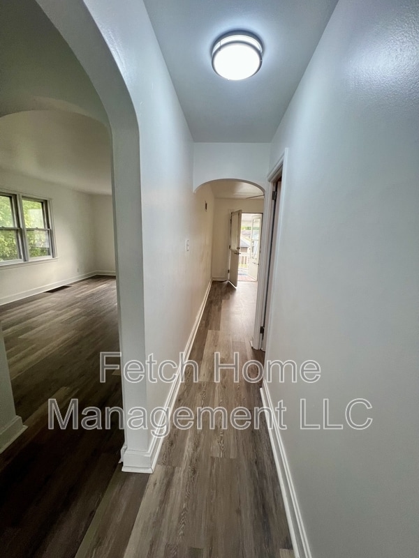 Building Photo - 2861 Horseshoe Pike