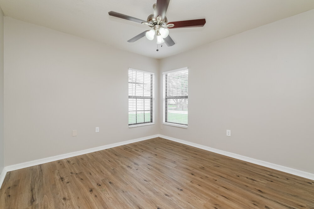 Building Photo - 1406 Storington Ave