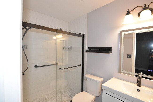 Building Photo - 1269 Brahms Dr