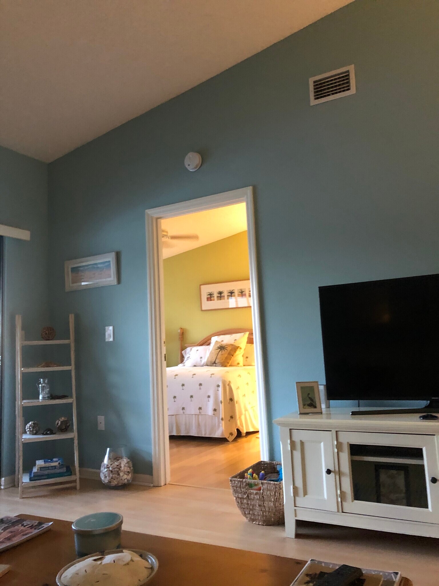 Building Photo - 4408 Weybridge