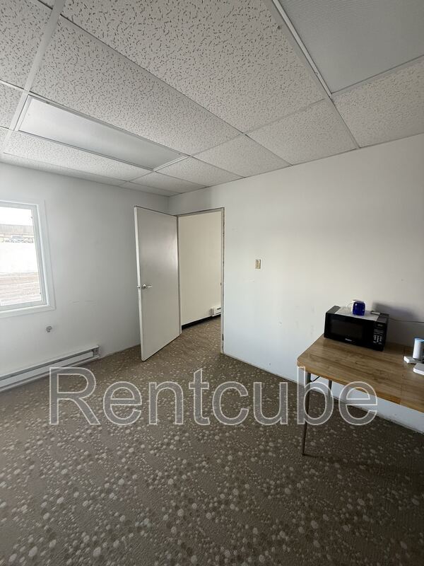 Building Photo - 1820 Radford Rd