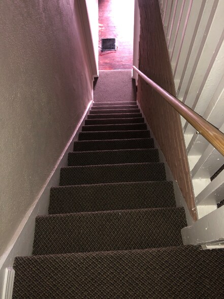 Building Photo - 675 Jefferson St